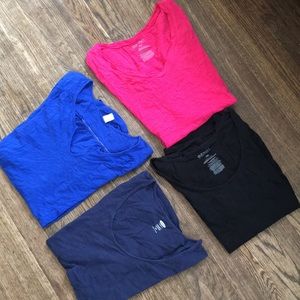 Old Navy Maternity Tee Size L